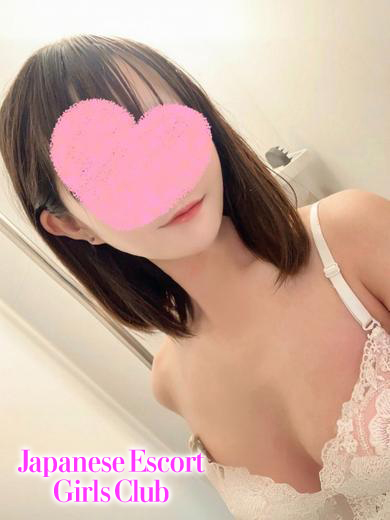 「RENA」の写真1